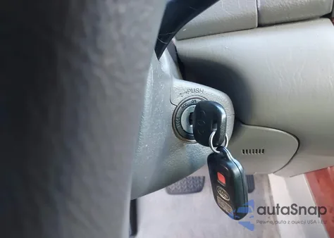 2005 Toyota Camry Xle V6 из США, поврежденный, VIN 4T1BF30K85U092674